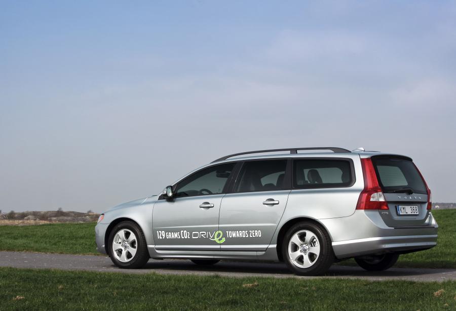  Volvo V70 2010 года  (фото 60 из 62)